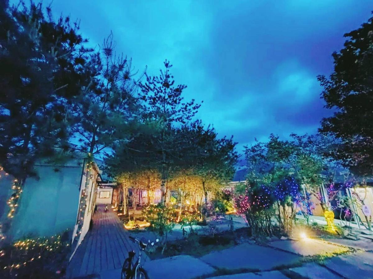 Fun星空謐境 埔里包棟民宿 烤肉麻將自然園區 Kültér fotó